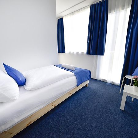 Zama Hotel Zamárdi Екстериор снимка
