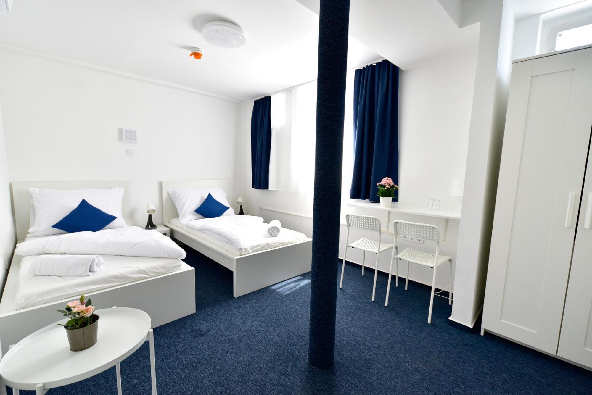 Zama Hotel Zamárdi Екстериор снимка