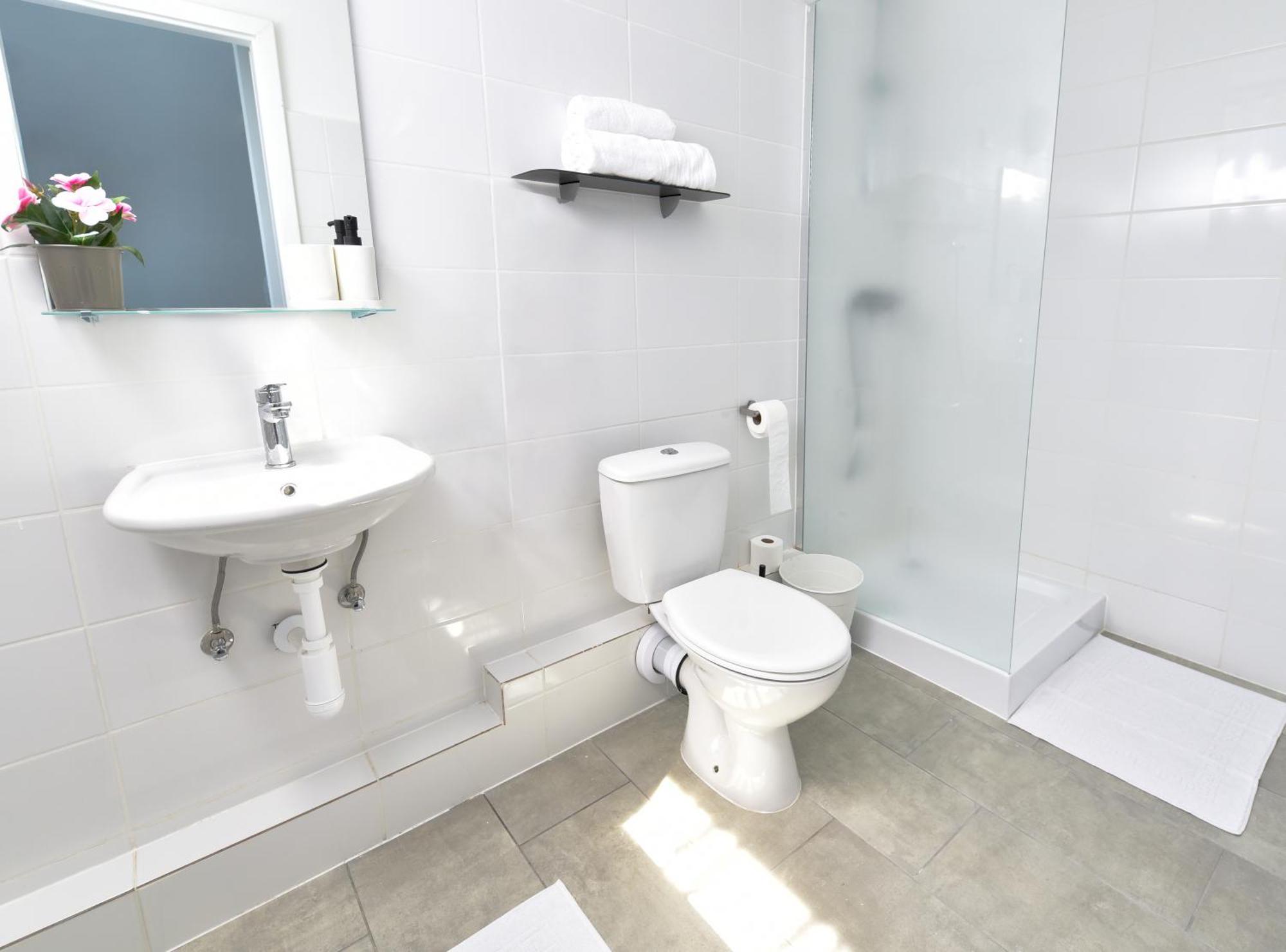 Zama Hotel Zamárdi Екстериор снимка